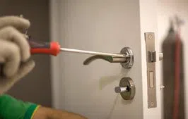 Locksmith Master Shop Champlin, MN 763-220-2822 Locksmith Master Shop Champlin, MN 763-220-2822 - 5-Locks-Repair